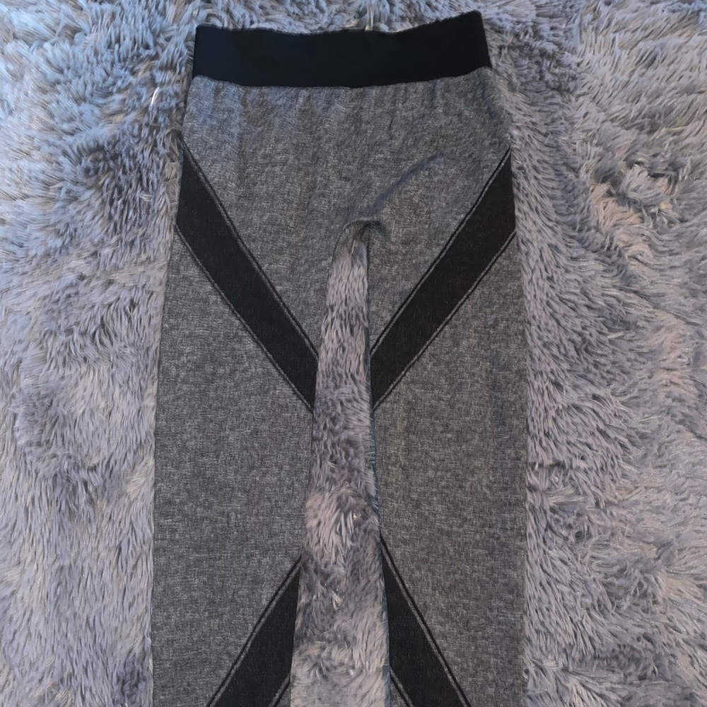 Xersion Grey leggings